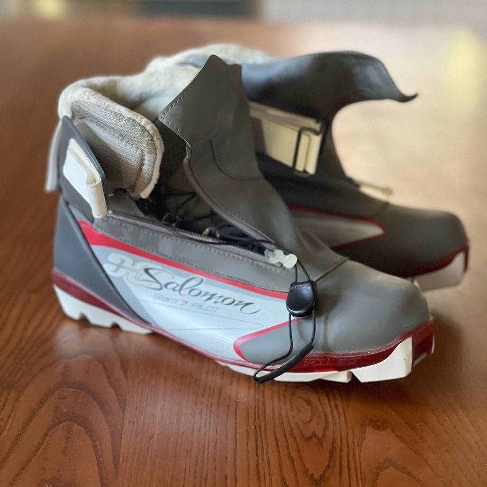 Salomon Gray and Red Ski Boots